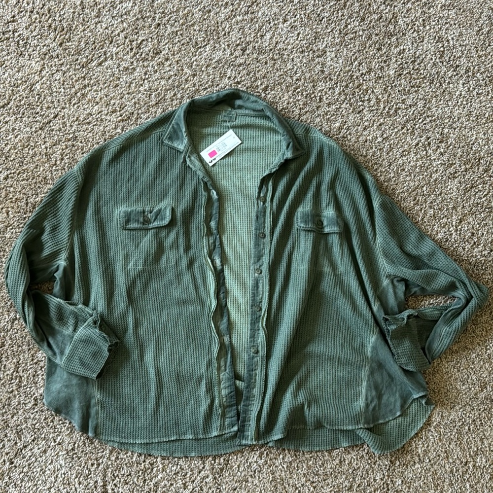 NWT Blue Buttercup Olive Oversized Washed Shacket - L